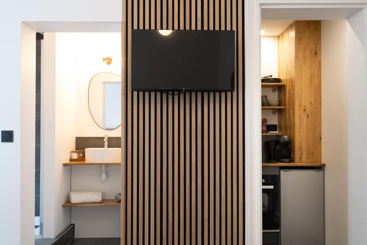 So Guest, Clou Dans Le Fer, Modern Suite Near Cathedral Reims Eksteriør billede